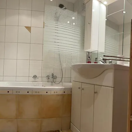 Apartment Pupeter *